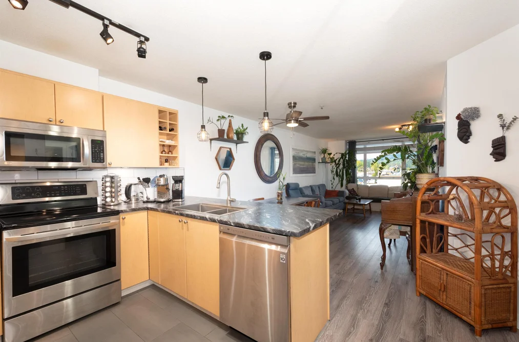 312 3136 ST JOHNS STREET, Port Moody BC V3H 5E4, Port Moody BC — Residential for Sale - Photo 4