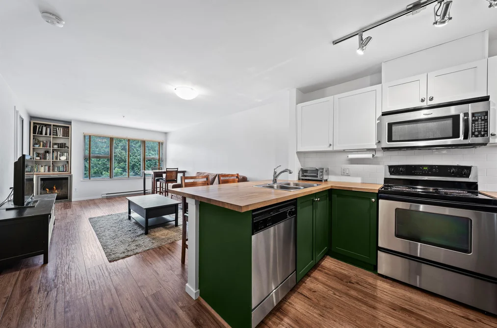 Condo for sale at 312 315 Knox Street New Westminster British Columbia - MLS: R3128930