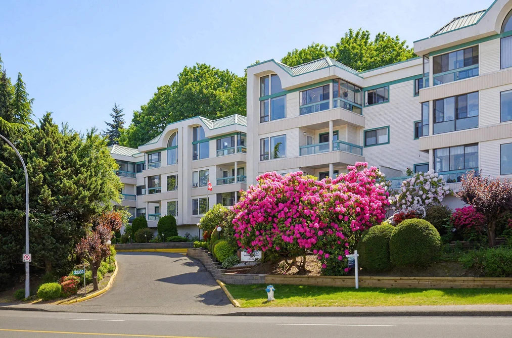312 33030 GEORGE FERGUSON WAY, Abbotsford BC V2S 6Y2, Abbotsford BC — Residential for Sale - Photo 3