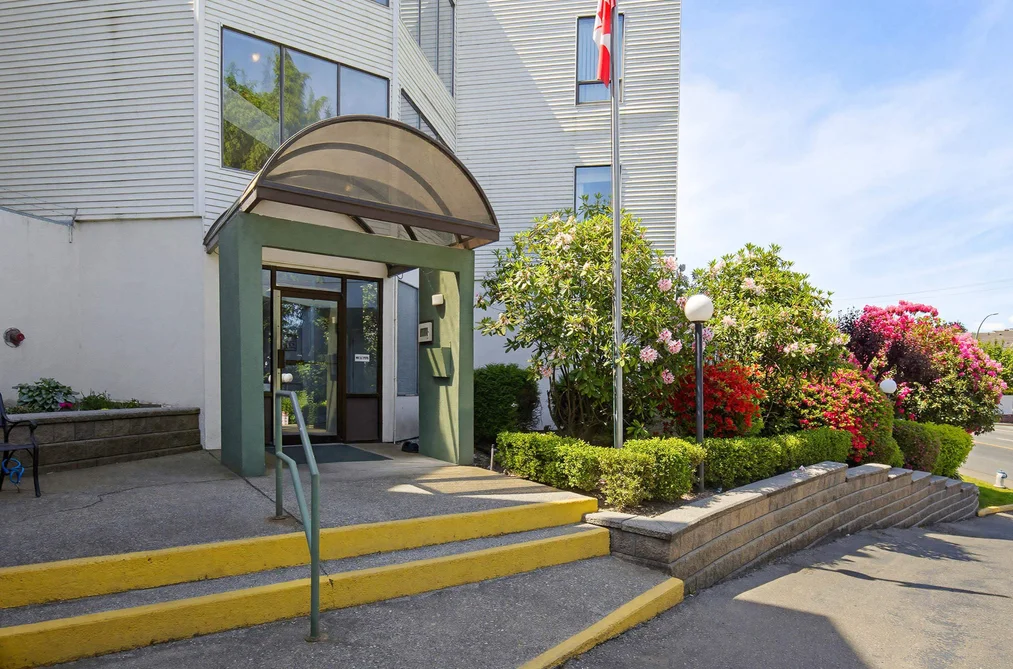 312 33030 GEORGE FERGUSON WAY, Abbotsford BC V2S 6Y2, Abbotsford BC — Residential for Sale - Photo 4