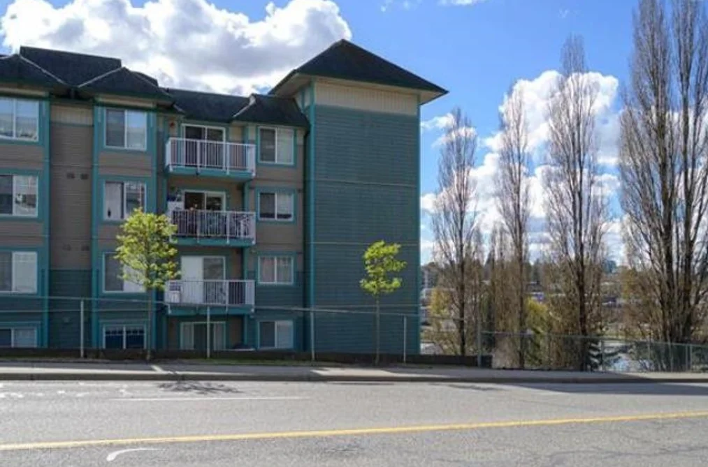 312 33960 OLD YALE ROAD, Abbotsford BC V2S 2J9, Abbotsford BC — Residential for Sale - Photo 2