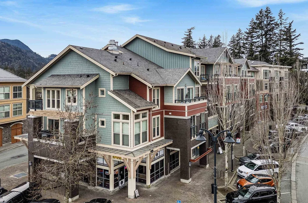 Condo for sale at 312 45530 Market Way Chilliwack British Columbia - MLS: R3087173
