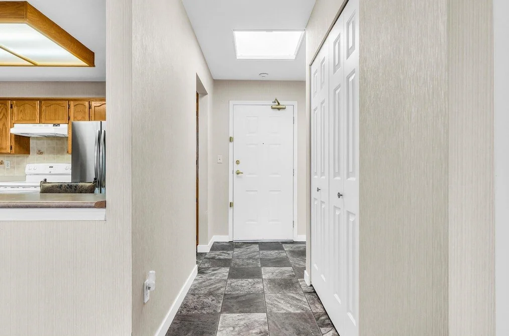312 5375 205 STREET, Langley BC V3A 7V7, Langley BC — Residential for Sale - Photo 3