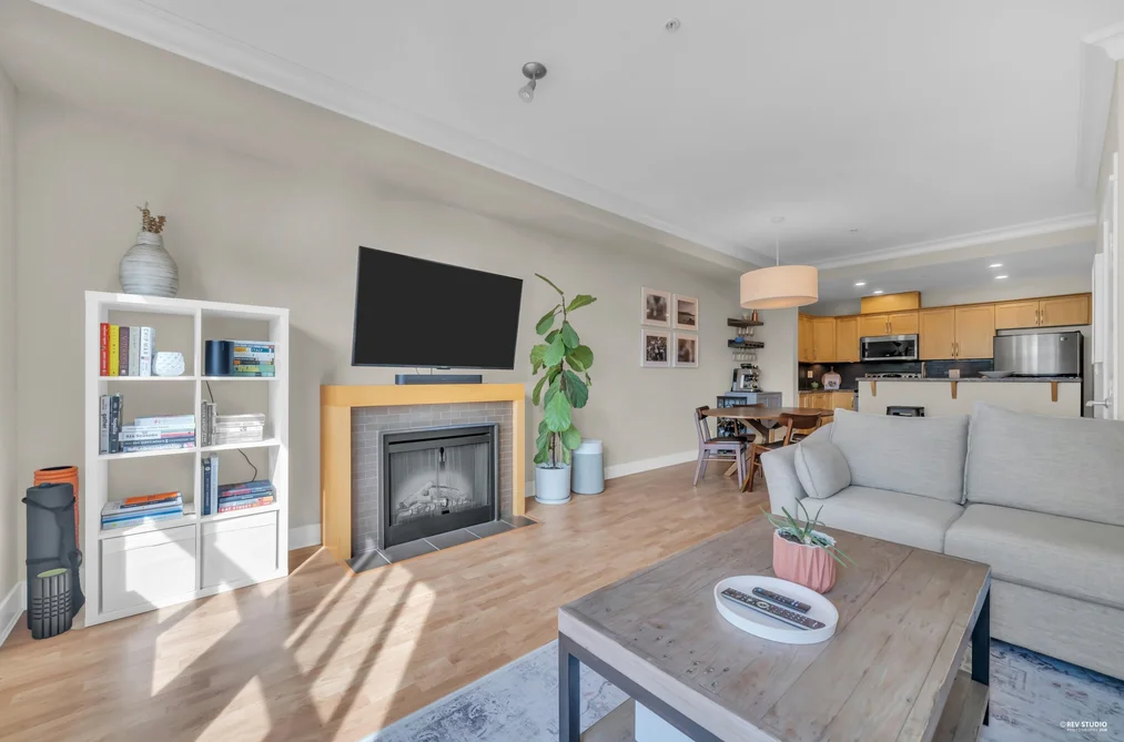 312 5430 201 STREET, Langley BC V3A 0A2, Langley BC — Residential for Sale - Photo 3