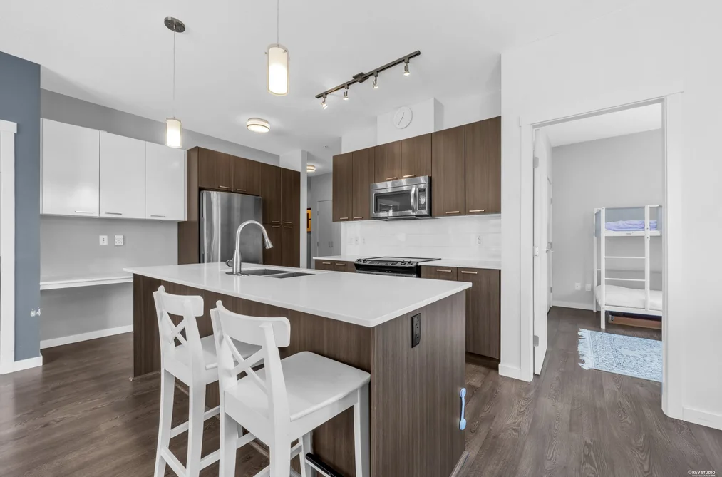 312 617 SMITH AVENUE, Coquitlam BC V3J 0C3, Coquitlam BC — Residential for Sale — Photo 4 of 27