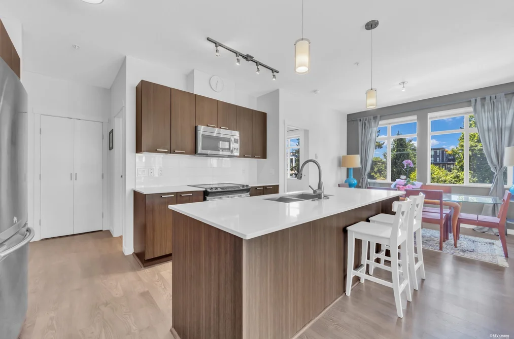 312 617 SMITH AVENUE, Coquitlam BC V3J 0C3, Coquitlam BC — Residential for Sale — Photo 5 of 27