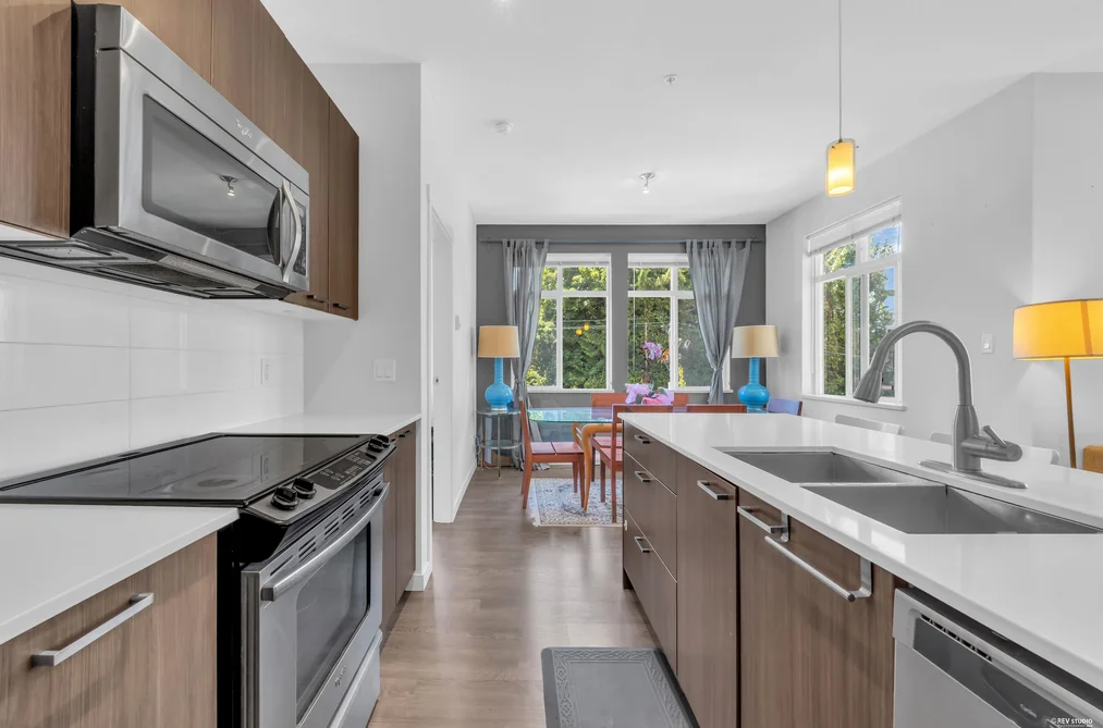 312 617 SMITH AVENUE, Coquitlam BC V3J 0C3, Coquitlam BC — Residential for Sale — Photo 6 of 27