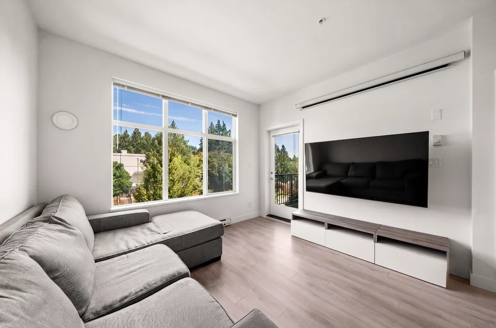 Condo for sale at 312 828 Gauthier Avenue Coquitlam British Columbia - MLS: R3152082
