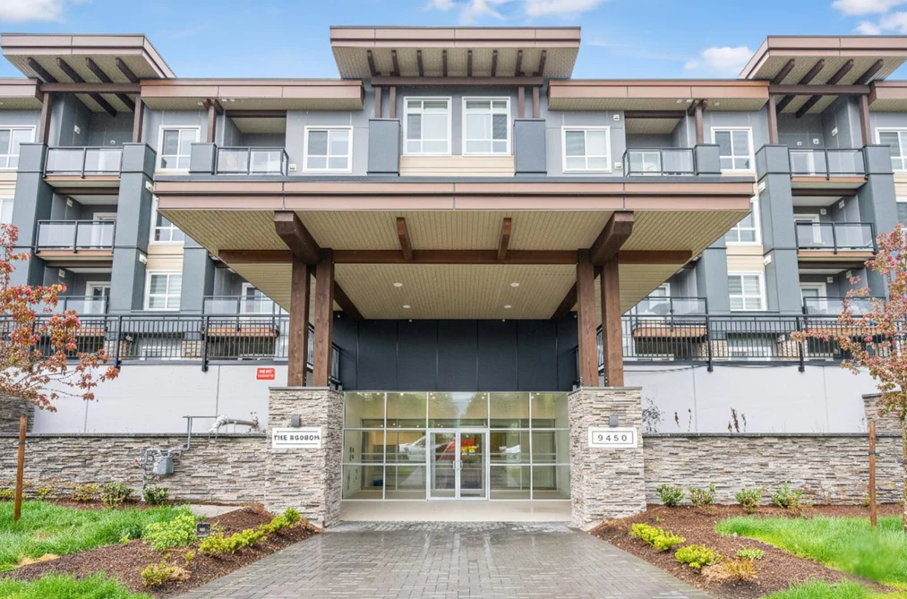 Condo for sale at 312 9450 Robson Street Chilliwack British Columbia - MLS: R3084982