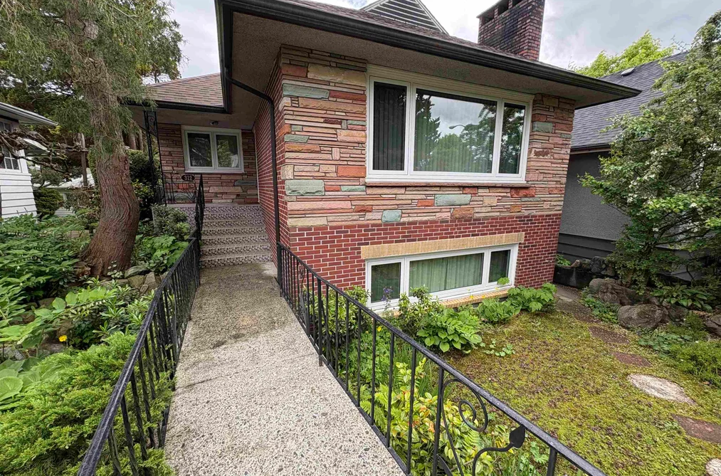 312 E 46TH AVENUE, Vancouver, BC — Residential for Sale - Main Photo