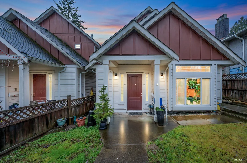 Half Duplex for sale at 312 Strand Avenue New Westminster British Columbia - MLS: R3085352
