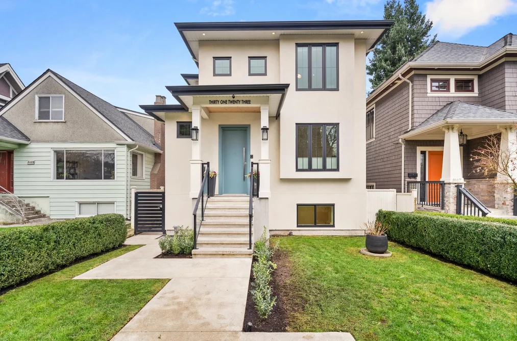 House for sale at 3123 W 16th Avenue Vancouver British Columbia - MLS: R3109332