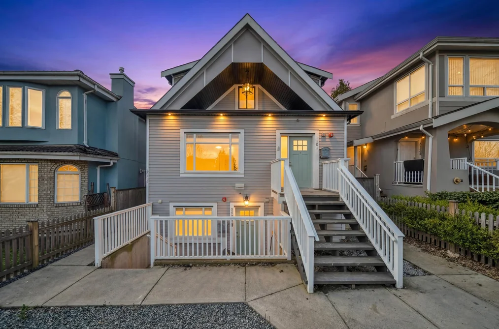 Half Duplex for sale at 3128 Kings Avenue Vancouver British Columbia - MLS: R3113840