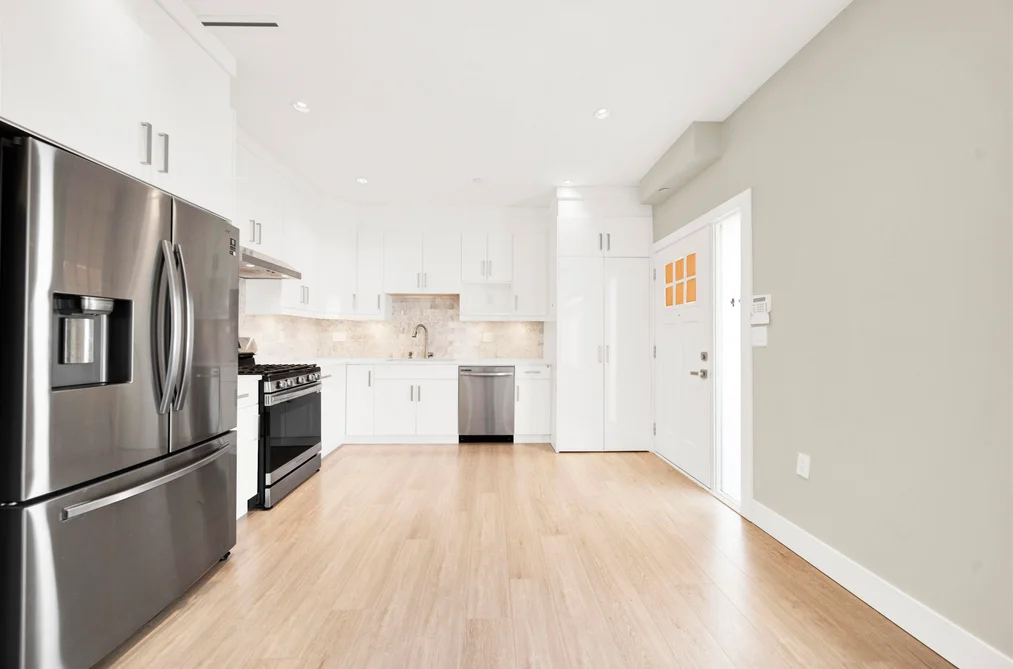 3128 KINGS AVENUE, Vancouver BC V5R 4T4, Vancouver BC — Residential for Sale - Photo 4