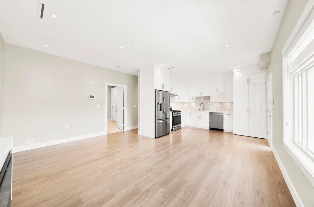 3128 KINGS AVENUE, Vancouver BC V5R 4T4, Vancouver BC — Residential for Sale - Photo 5