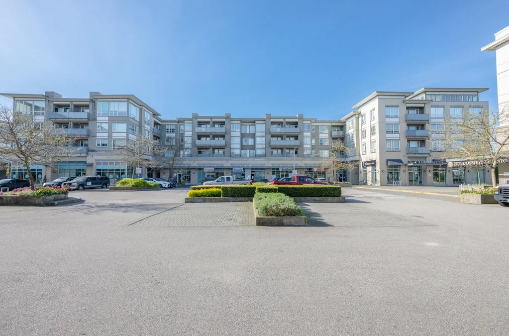 Condo for sale at 313 10880 No. 5 Road Richmond British Columbia - MLS: R3123331