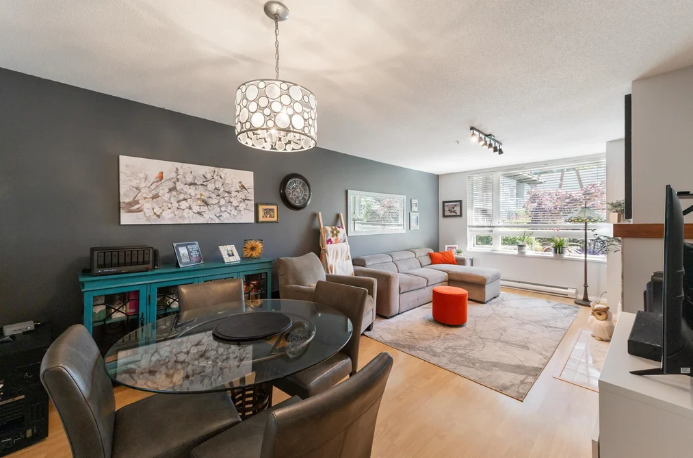 Condo for sale at 313 1163 The High Street Coquitlam British Columbia - MLS: R3131146