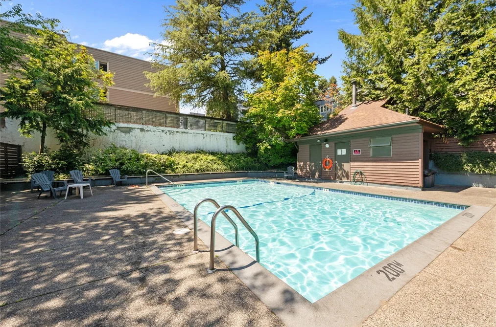 313 1177 HOWIE AVENUE AVENUE, Coquitlam, BC — Residential for Sale — Photo 18 of 20