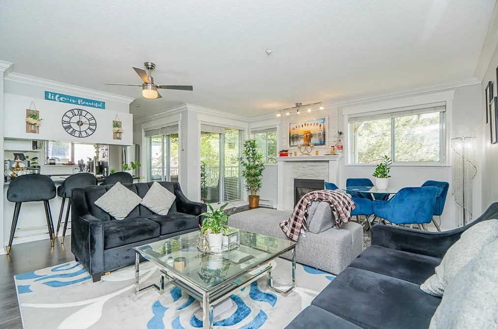 Condo for sale at 313 13727 74 Avenue Surrey British Columbia - MLS: R3036303