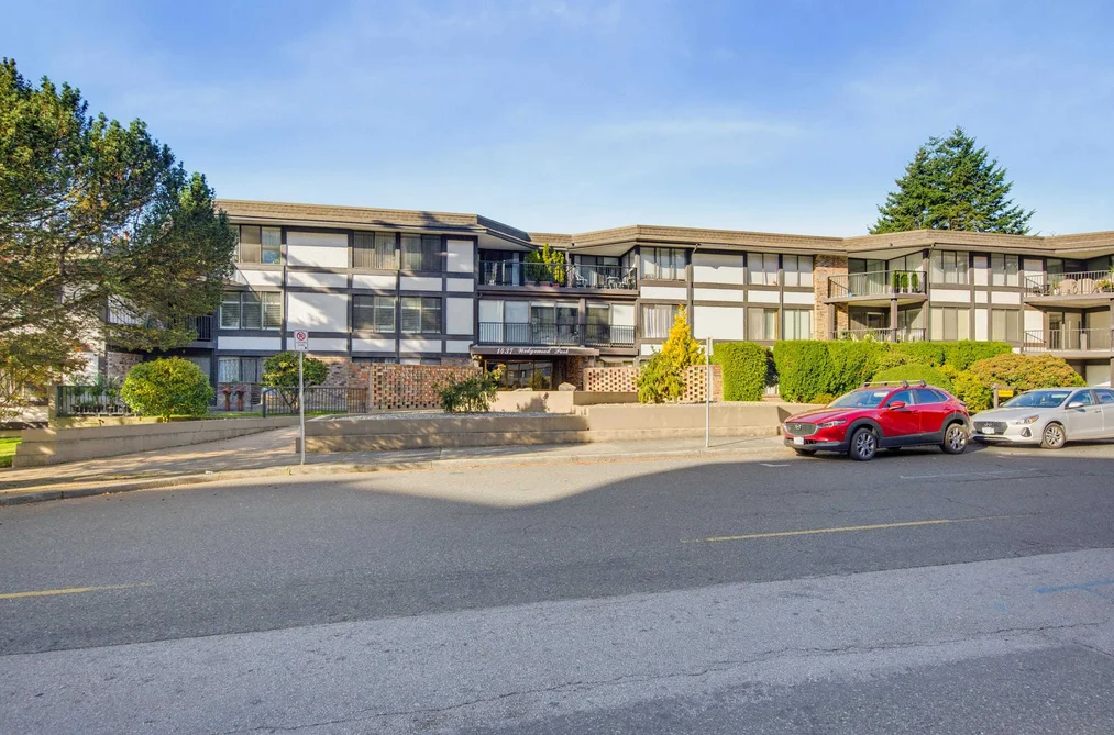 1437 Foster St Unit 313, White Rock, BC - MLS: R3168298