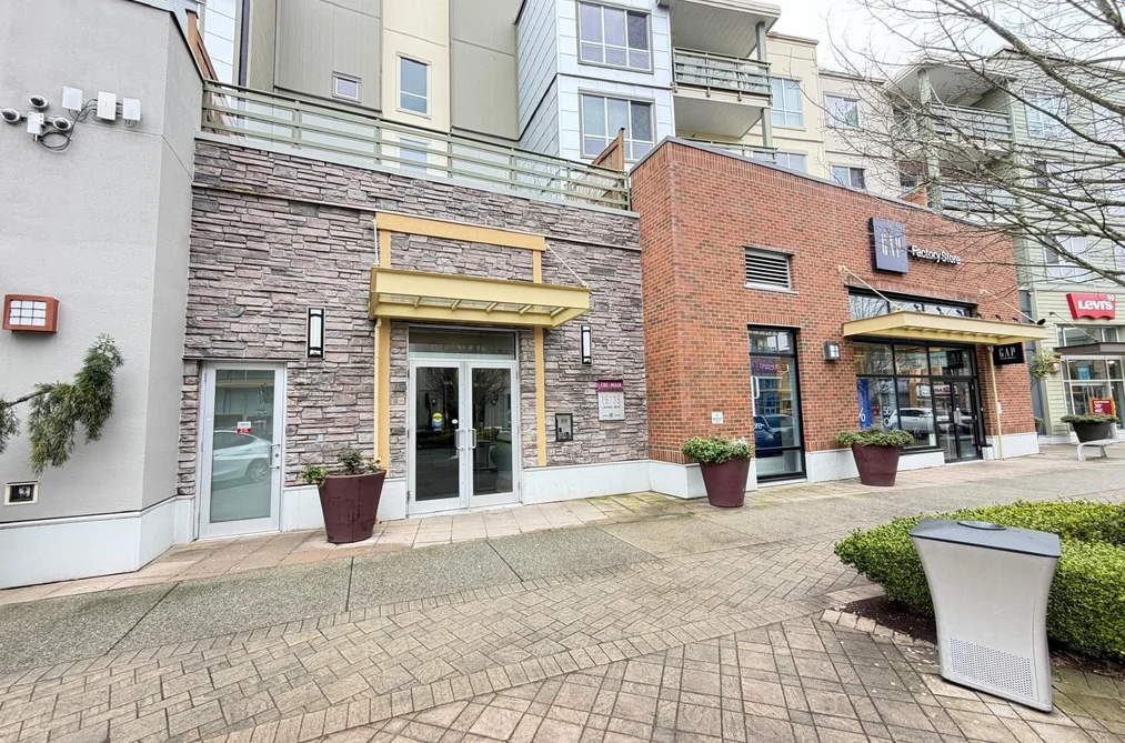 Condo for sale at 313 15735 Croydon Drive Surrey British Columbia - MLS: R3107729