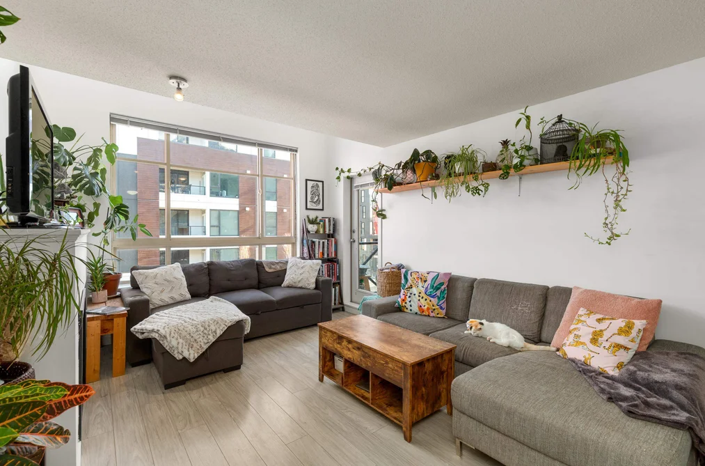 313 38003 SECOND AVENUE, Squamish BC V8E 0B8, Squamish BC — Residential for Sale - Photo 2