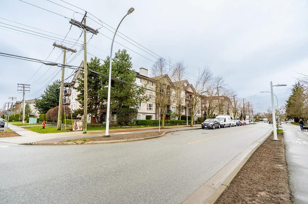 313 5465 203 STREET, Langley BC V3A 9L8, Langley BC — Residential for Sale - Photo 3