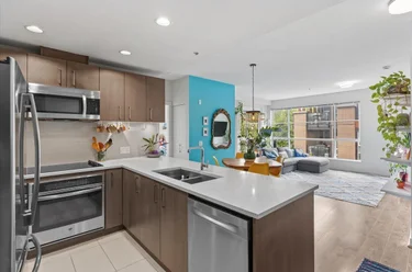 5981 Gray Ave Unit 313, Vancouver, BC - MLS: R3179886