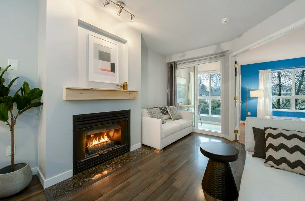 Condo for sale at 313 760 Kingsway Vancouver British Columbia - MLS: R3105273