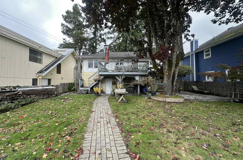 313 E 13TH STREET, North Vancouver BC V7L 2L8, North Vancouver BC — Residential for Sale - Photo 4