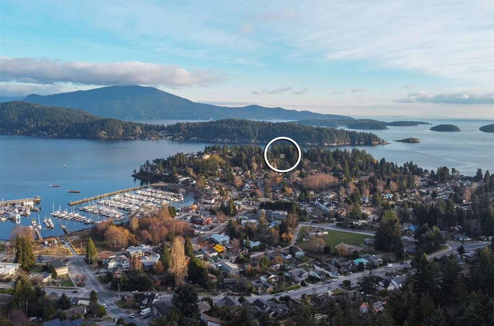 313 SKYLINE DRIVE, Gibsons BC V0N 1V8, Gibsons BC — Residential for Sale - Photo 7