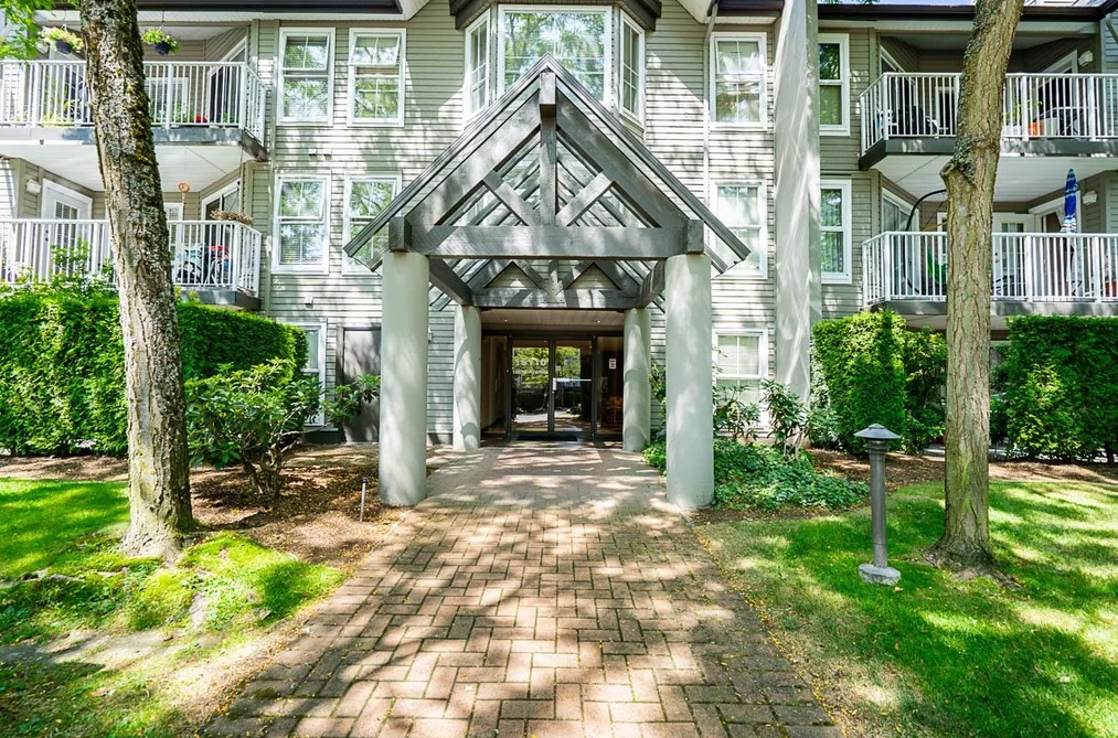 Condo for sale at 314 15110 108 Avenue Surrey British Columbia - MLS: R3122693