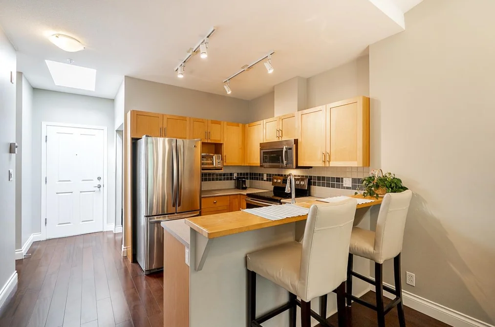 314 1675 W 10TH AVENUE, Vancouver BC V6J 2A2, Vancouver BC — Residential for Sale - Photo 2