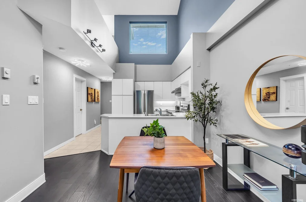 Condo for sale at 314 1966 Coquitlam Avenue Port Coquitlam British Columbia - MLS: R3158458