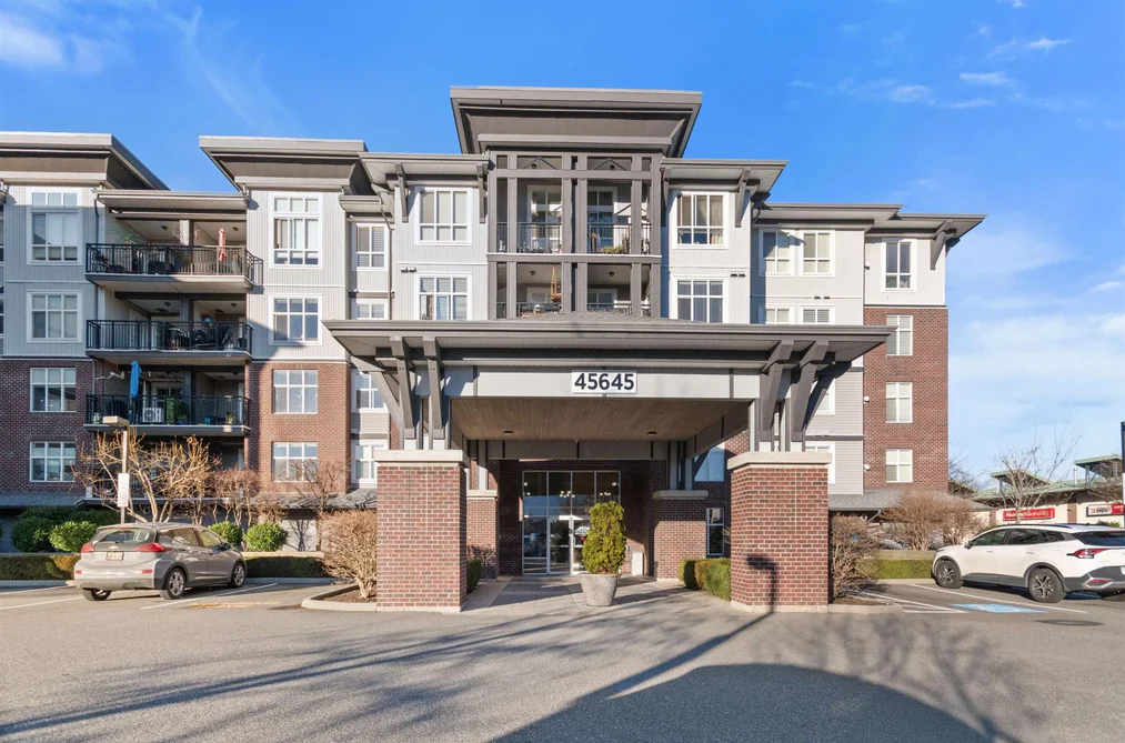 Condo for sale at 314 45645 Knight Road Chilliwack British Columbia - MLS: R3083921