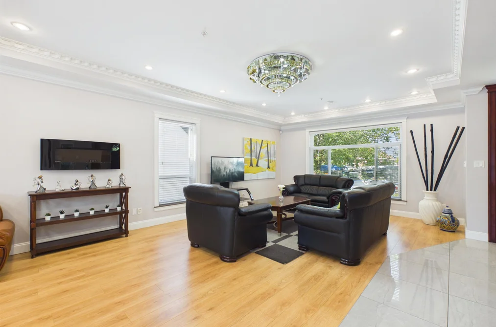 3144 E 22nd Avenue, Vancouver, BC - MLS: R3164255 - Photo 2 3144 E 22nd Avenue, Vancouver, BC - MLS: R3164255 - Photo 2