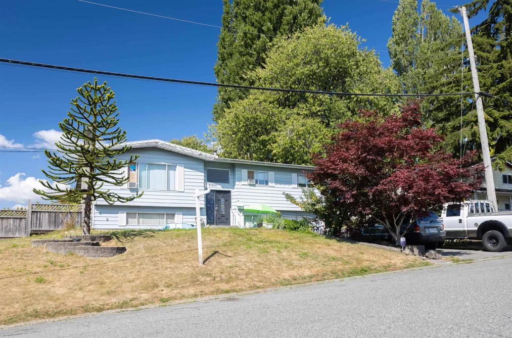 31465 AEROLANE AVENUE, Abbotsford BC V2T 4B5, Abbotsford BC — Residential for Sale - Photo 2