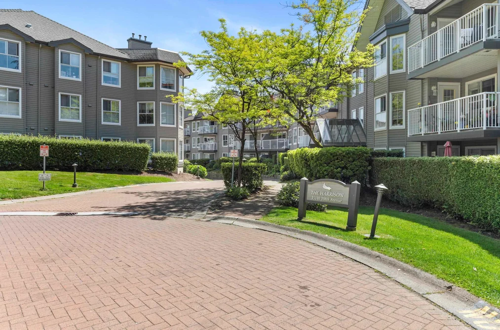 315 15140 108 AVENUE, Surrey BC V3R 0T9, Surrey BC — Residential for Sale - Photo 2