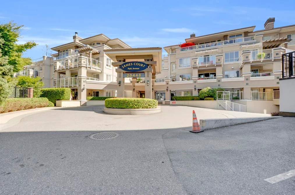 Condo for sale at 315 20448 Park Avenue Langley British Columbia - MLS: R3145321