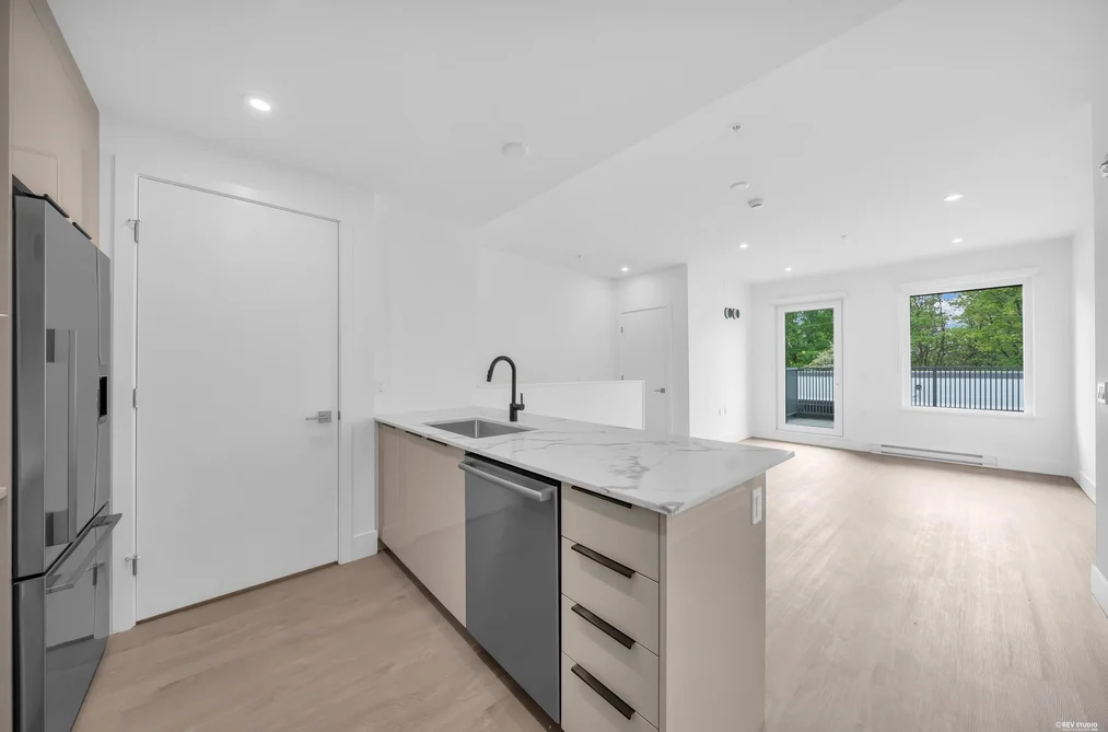 315 2250 E 1ST AVENUE, Vancouver BC V5N 1B6, Vancouver BC — Residential for Sale - Photo 2