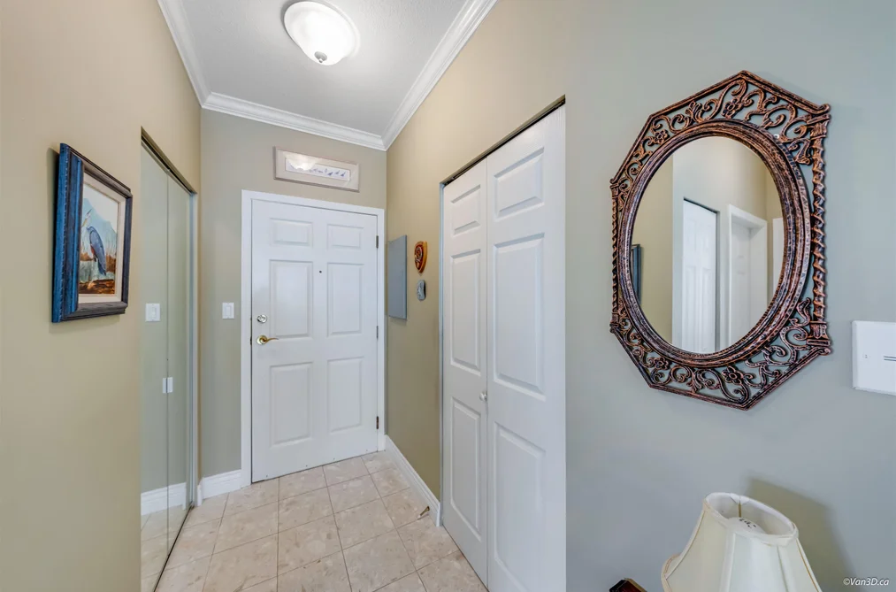 Condo for sale at 315 2985 Princess Crescent Coquitlam British Columbia - MLS: R3094065