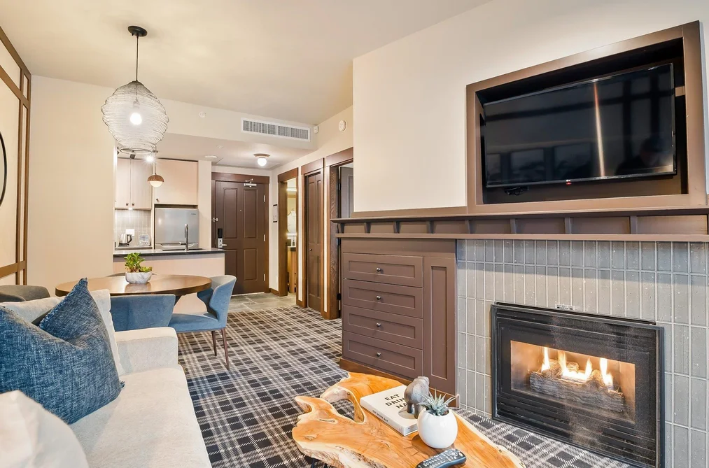 Condo for sale at 315 4320 Sundial Crescent Whistler British Columbia - MLS: R3073026