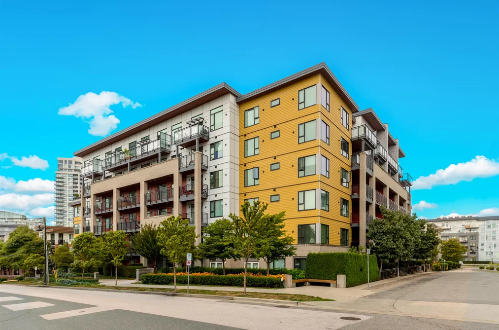 Condo for sale at 315 621 Regan Avenue Coquitlam British Columbia - MLS: R3162849