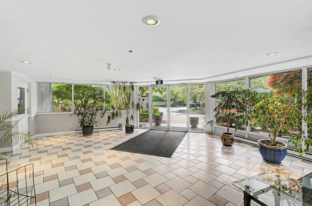315 9299 121 STREET, Surrey BC V3V 7X8, Surrey BC — Residential for Sale - Photo 3