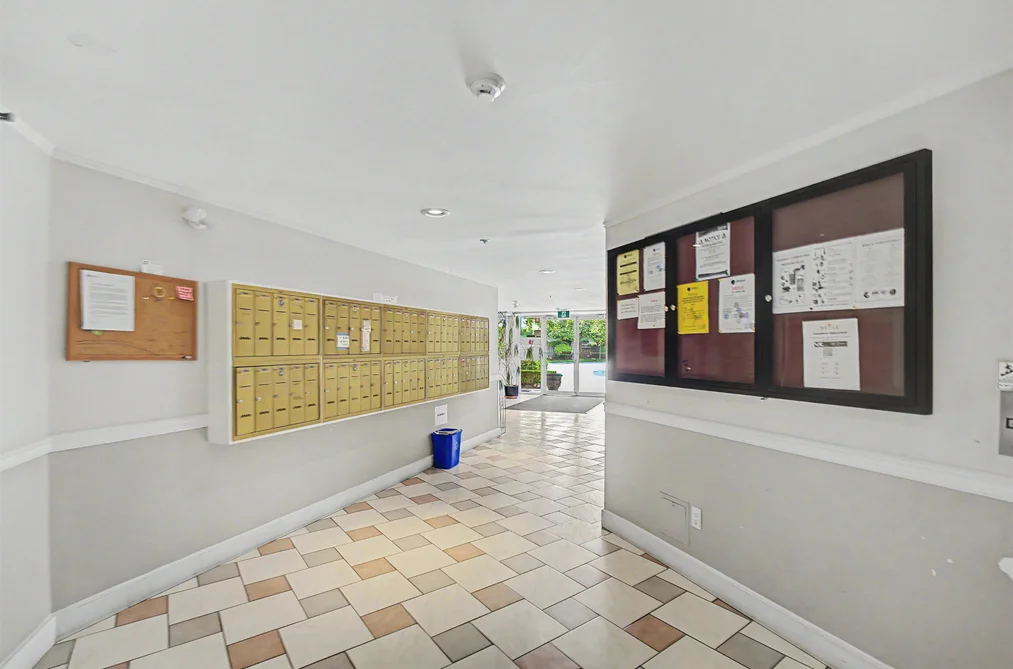 315 9299 121 STREET, Surrey BC V3V 7X8, Surrey BC — Residential for Sale - Photo 4
