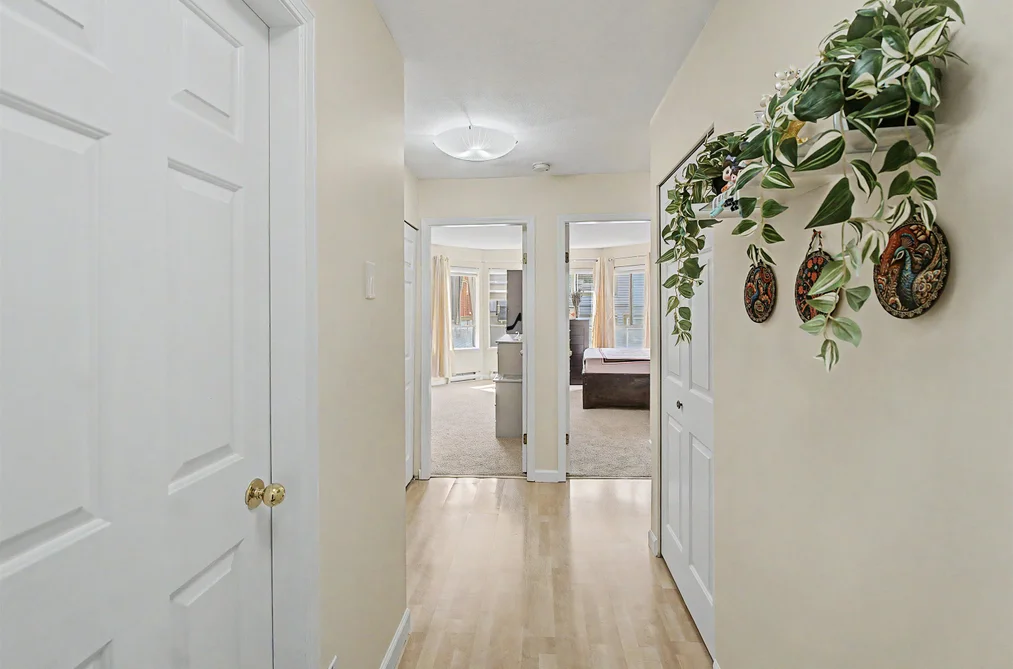 315 9299 121 STREET, Surrey BC V3V 7X8, Surrey BC — Residential for Sale - Photo 6