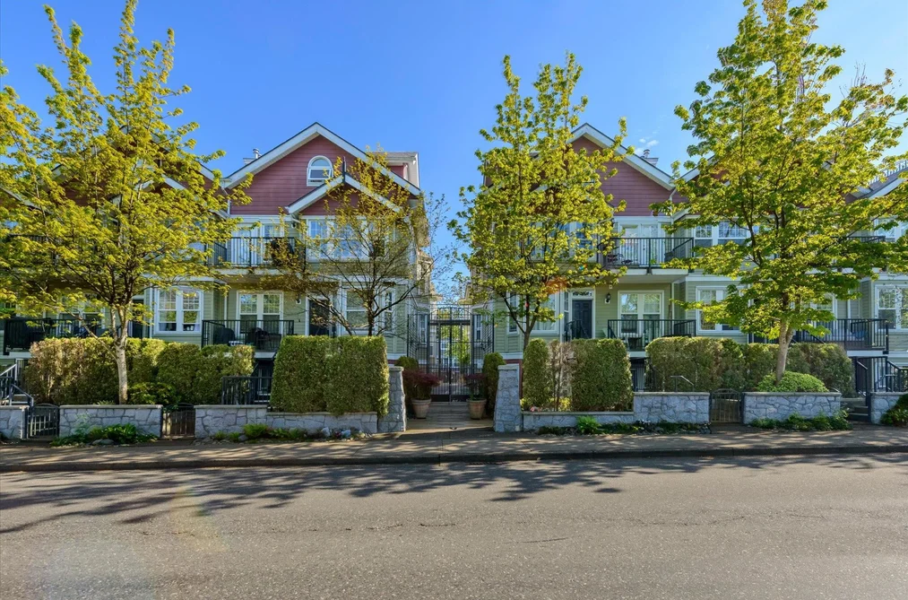 Townhouse for sale at 315 962 W 16th Avenue Vancouver British Columbia - MLS: R3118581