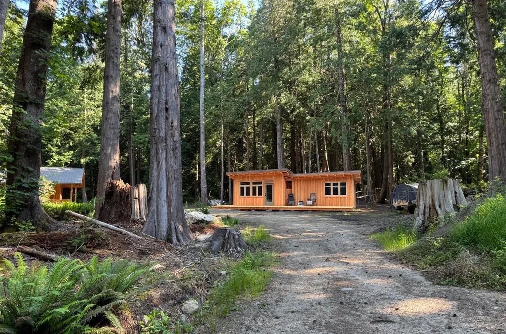 315 HAIRY ELBOW ROAD, Sechelt BC V0N 3A0, Sechelt BC — Residential for Sale - Photo 2