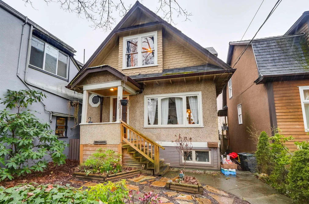 House for sale at 3151 Heather Street Vancouver British Columbia - MLS: R3104057