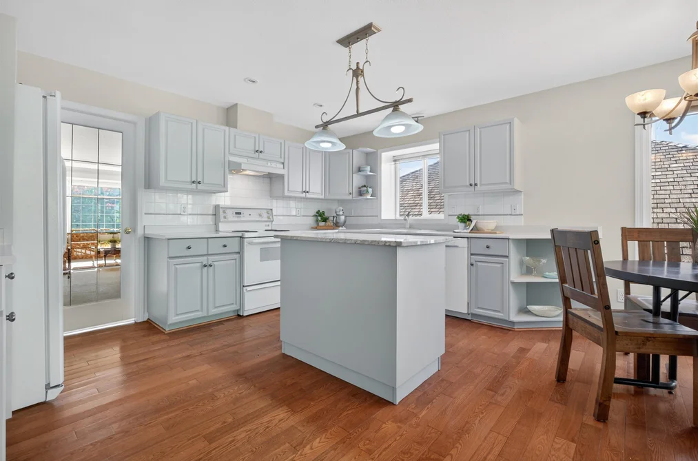31515 SOUTHERN DRIVE, Abbotsford BC V2T 5P1, Abbotsford BC — Residential for Sale - Photo 3